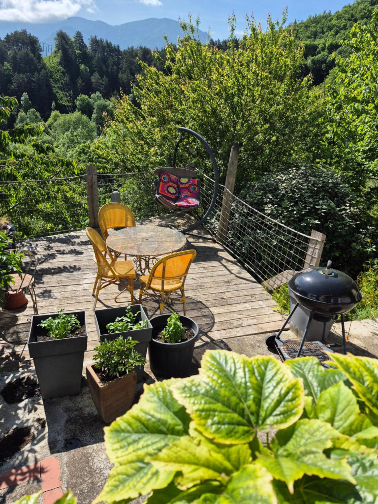 Grande Terrasse Avec Vue Entre Mediterranee Et Pays Cathare Cailla Exterior photo
